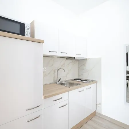 Kiara Apartment